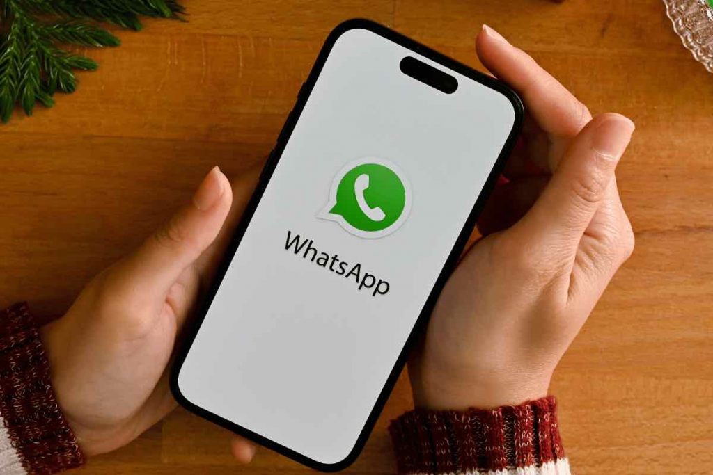 Codice segreto WhatsApp: la funzione utilissima, come usarla